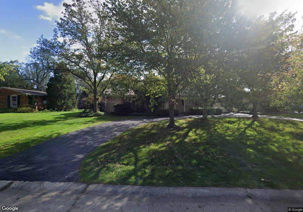 3863 Mcdivitt Dr, West Bloomfield, MI 48323 - photo 1