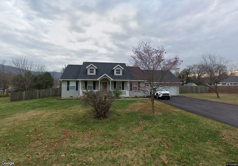 126 Cavalier Dr, Harpers Ferry, WV 25425 - photo 1