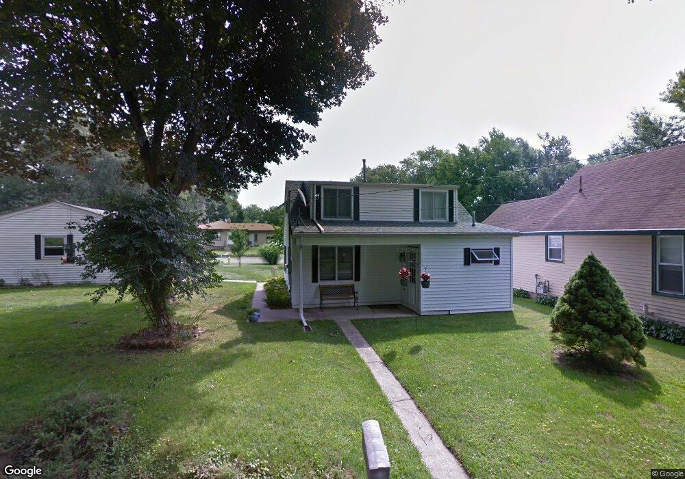 815 Webber St, La Porte, IN 46350 - photo 1