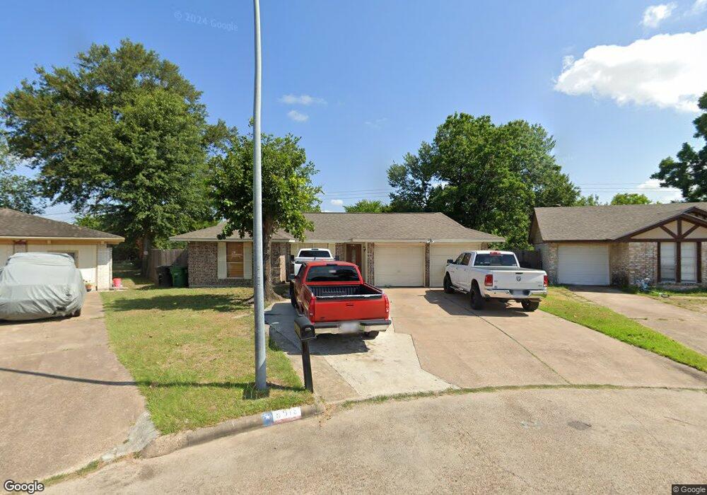 8619 Iron Liege Ct, Houston, TX 77088 - photo 1