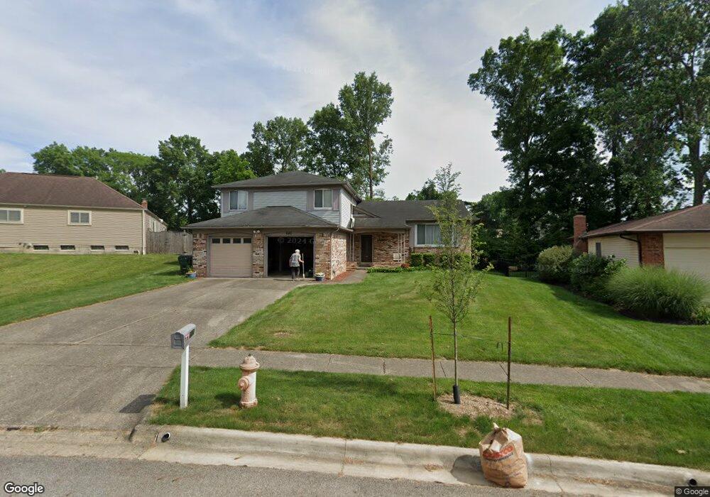 680 Brenton Place, Columbus, OH 43213 - photo 1