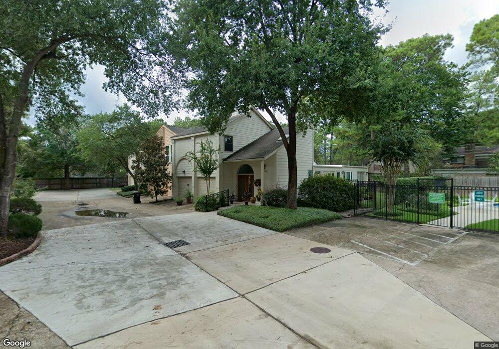 10144 Valley Forge Dr unit 2, Houston, TX 77042 - photo 1