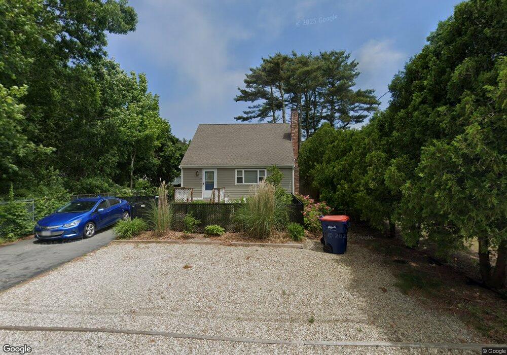 29 Wenonah Rd, Buzzards Bay, MA 02532 - photo 1