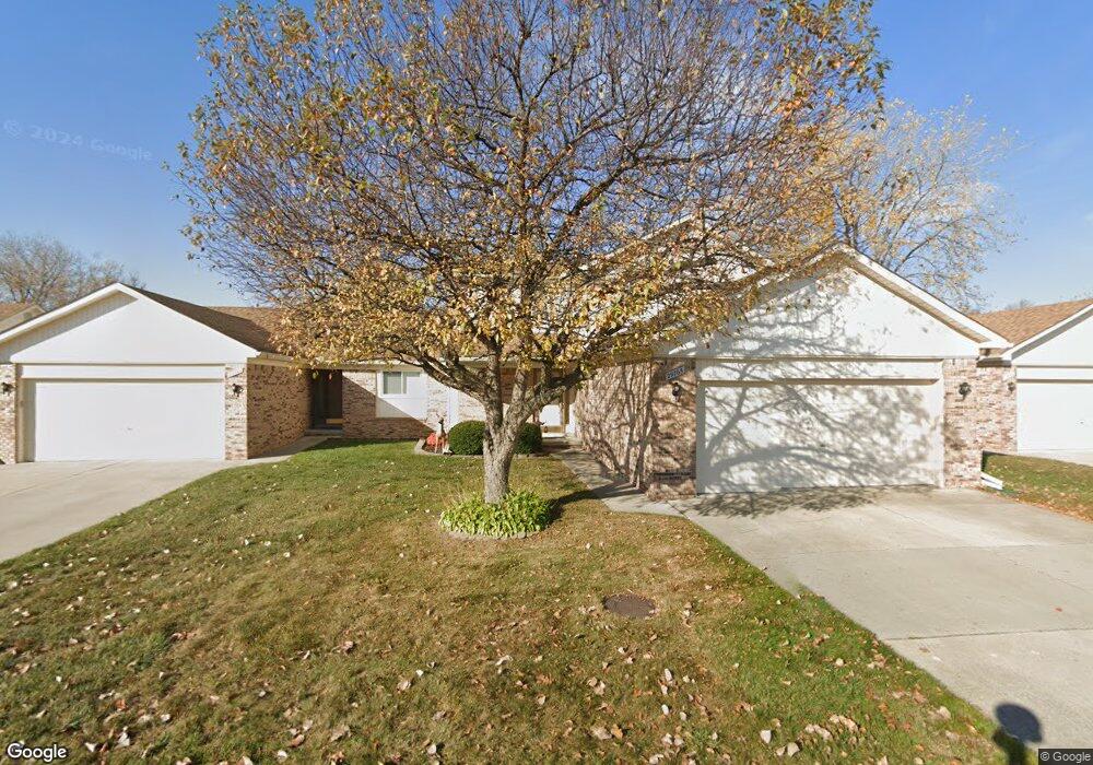 29761 Arnell Ct, Roseville, MI 48066 - photo 1