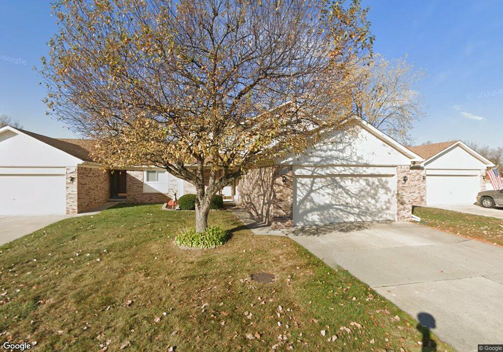 29765 Arnell Ct, Roseville, MI 48066 - photo 1