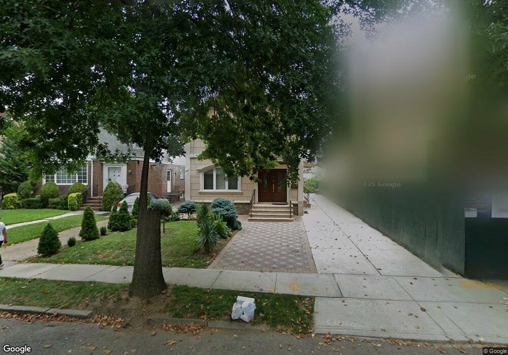 18241 80th Dr, Jamaica, NY 11432 - photo 1