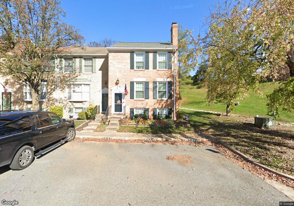 5831 Richardson Mews Square, Halethorpe, MD 21227 - photo 1