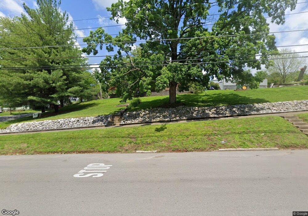 412 E Walnut St, Corydon, IN 47112 - photo 1