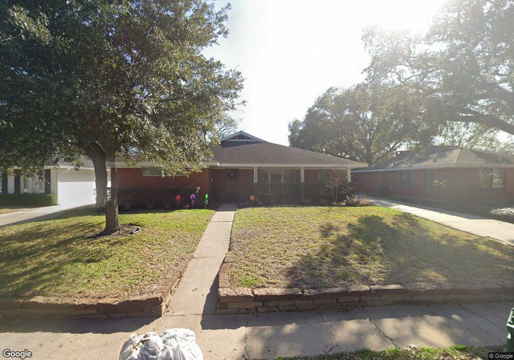 6223 Grovewood Ln, Houston, TX 77008 - photo 1