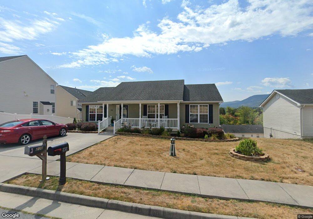 238 Aden Dr, Strasburg, VA 22657 - photo 1