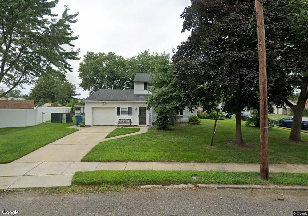 19 Spruce St, Hazlet, NJ 07730 - photo 1