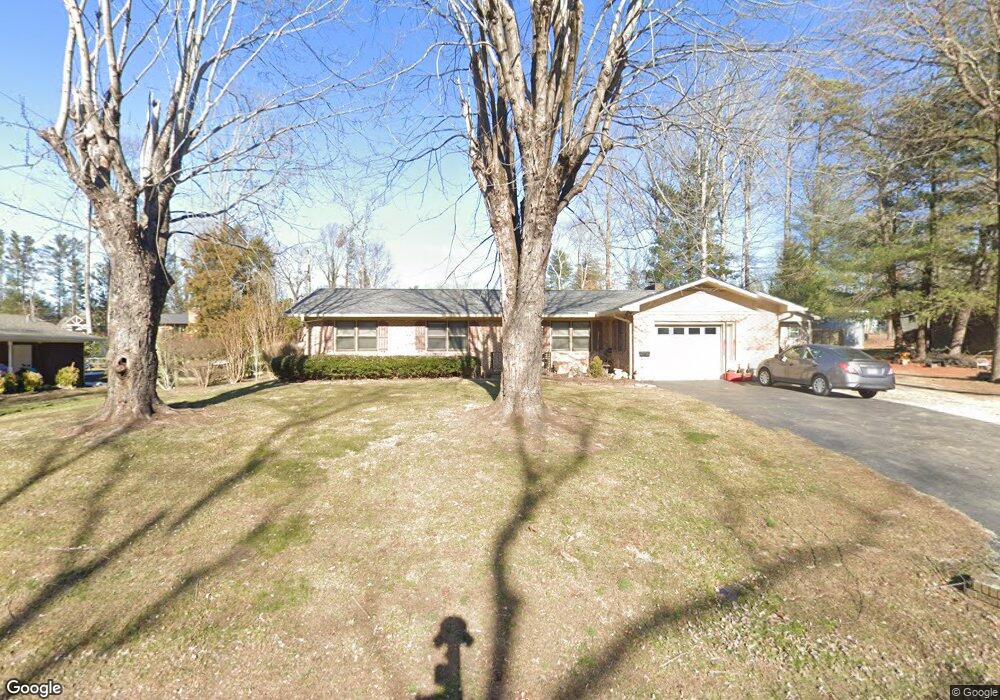 117 Greenfield Ln, Hendersonville, NC 28792 - photo 1