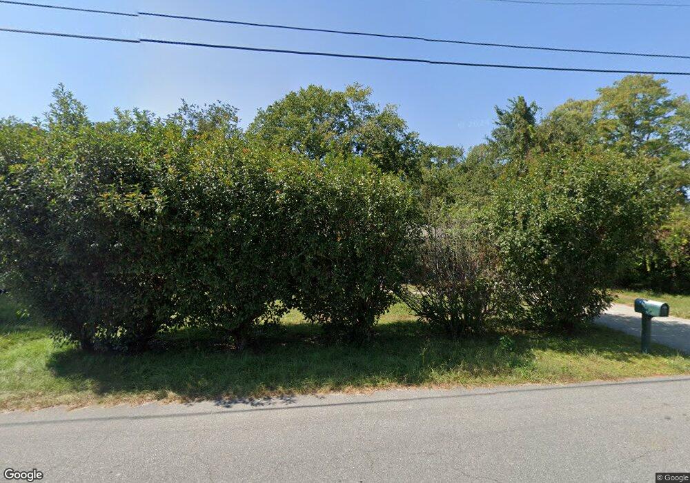 571 Kell Rd, Brunswick, GA 31525 - photo 1