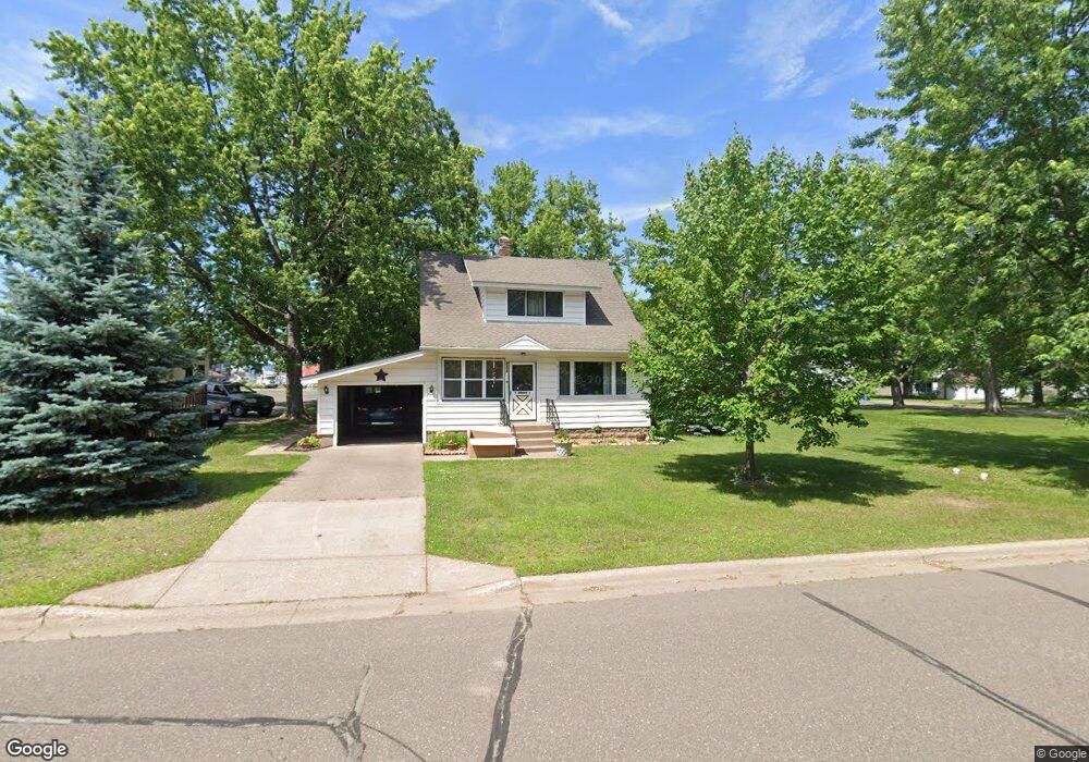 6376 Oak St, North Branch, MN 55056 - photo 1