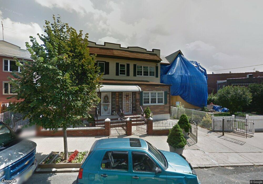 6610 54th Ave, Maspeth, NY 11378 - photo 1