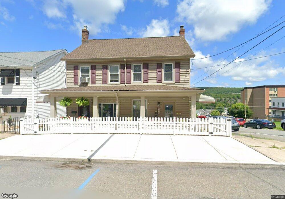 337 E Abbott St, Lansford, PA 18232 - photo 1