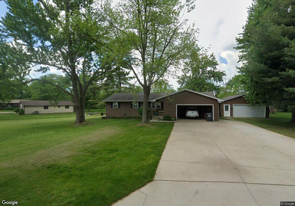 208 Lakewood Dr, Camargo, IL 61919 - photo 1