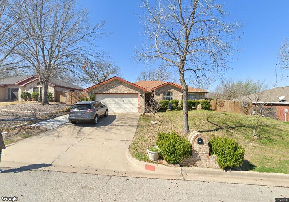 213 Lancelot Dr, Weatherford, TX 76086 - photo 1