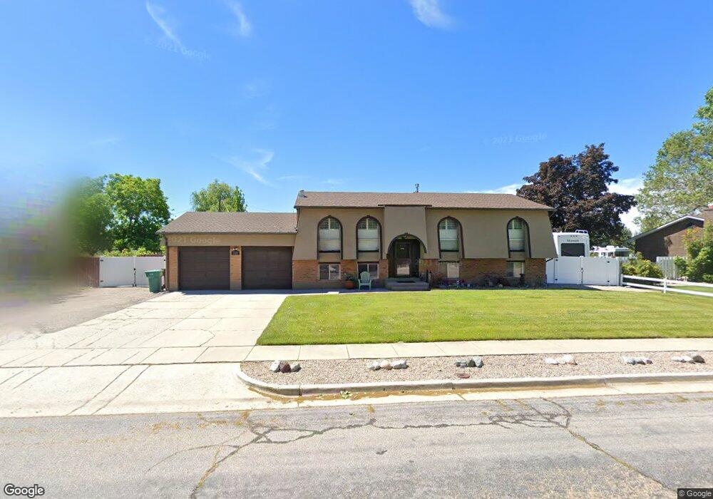 3329 W 5700 S, Roy, UT 84067 - photo 1