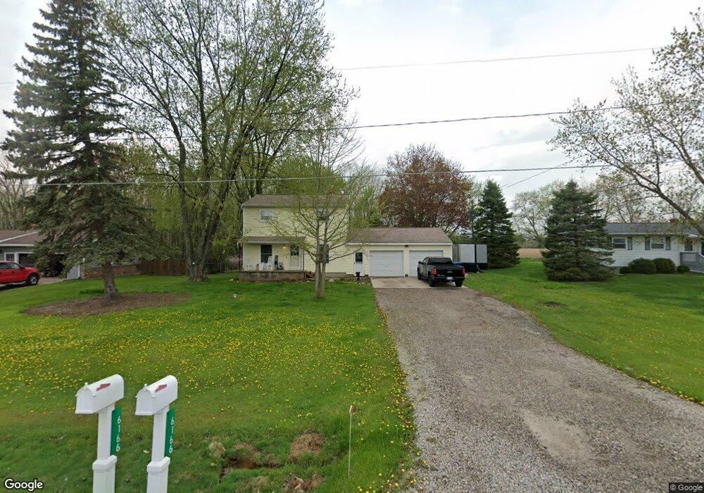 6166 Sharp Rd, Swartz Creek, MI 48473 - photo 1
