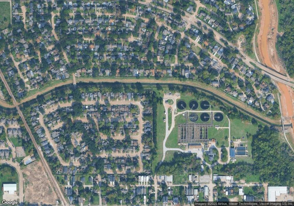 5430 Randon Rd, Houston, TX 77091 - photo 1