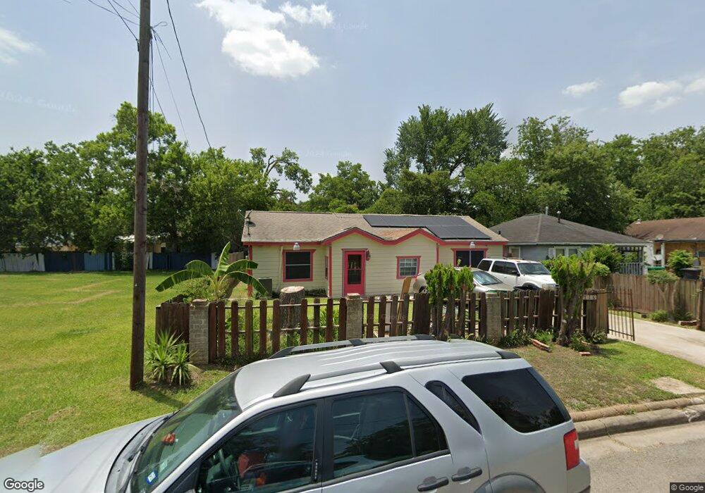 6716 Eastwood St, Houston, TX 77021 - photo 1