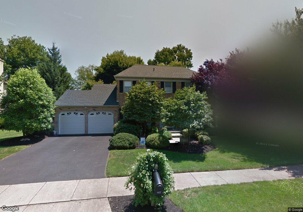 912 Quaker Cir, Langhorne, PA 19047 - photo 1