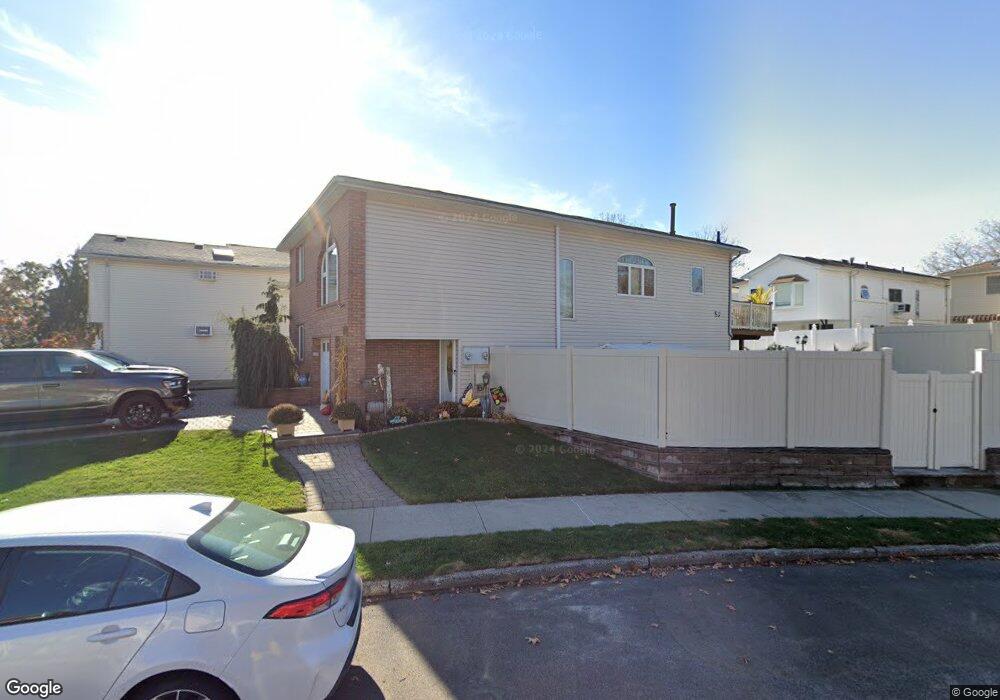 4 Tuttle St, Staten Island, NY 10314 - photo 1