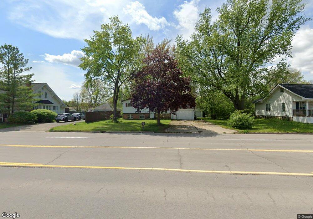 2100 S Dye Rd, Flint, MI 48532 - photo 1