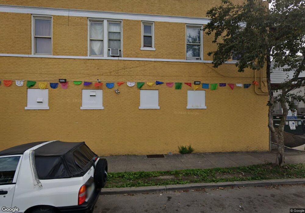 6705 Vine St, Cincinnati, OH 45216 - photo 1