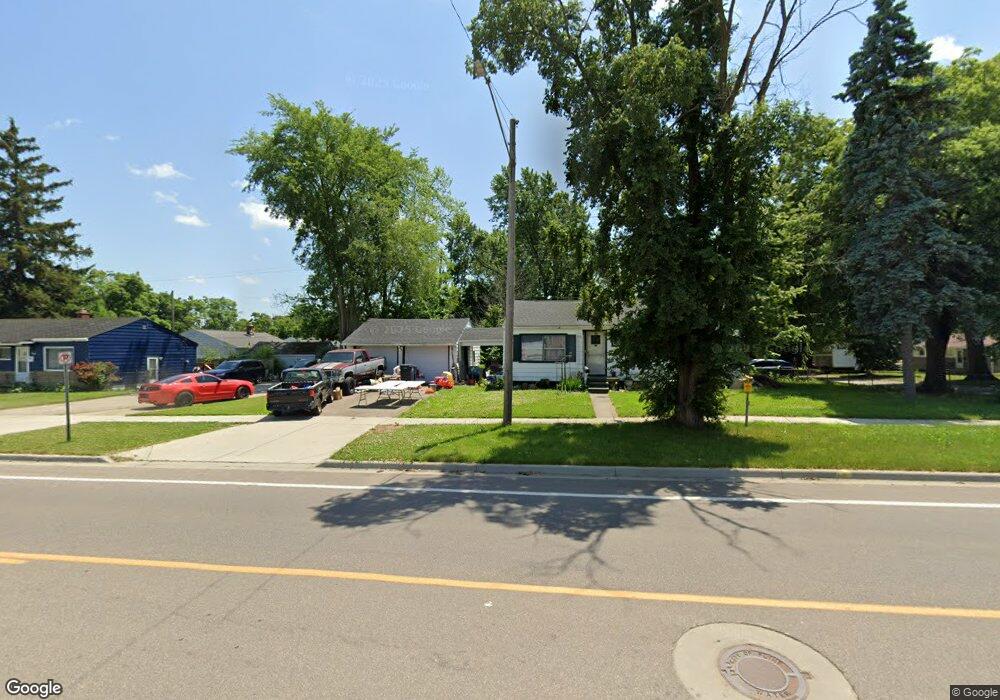 1102 E Atherton Rd, Flint, MI 48507 - photo 1