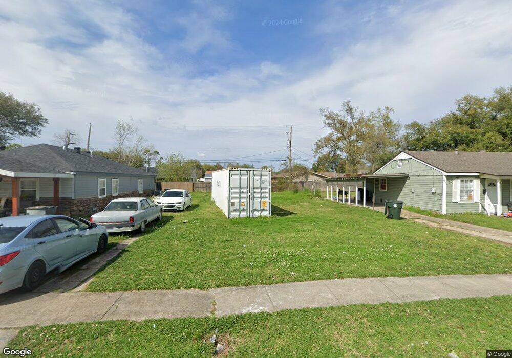 2415 11th St, Lake Charles, LA 70601 - photo 1