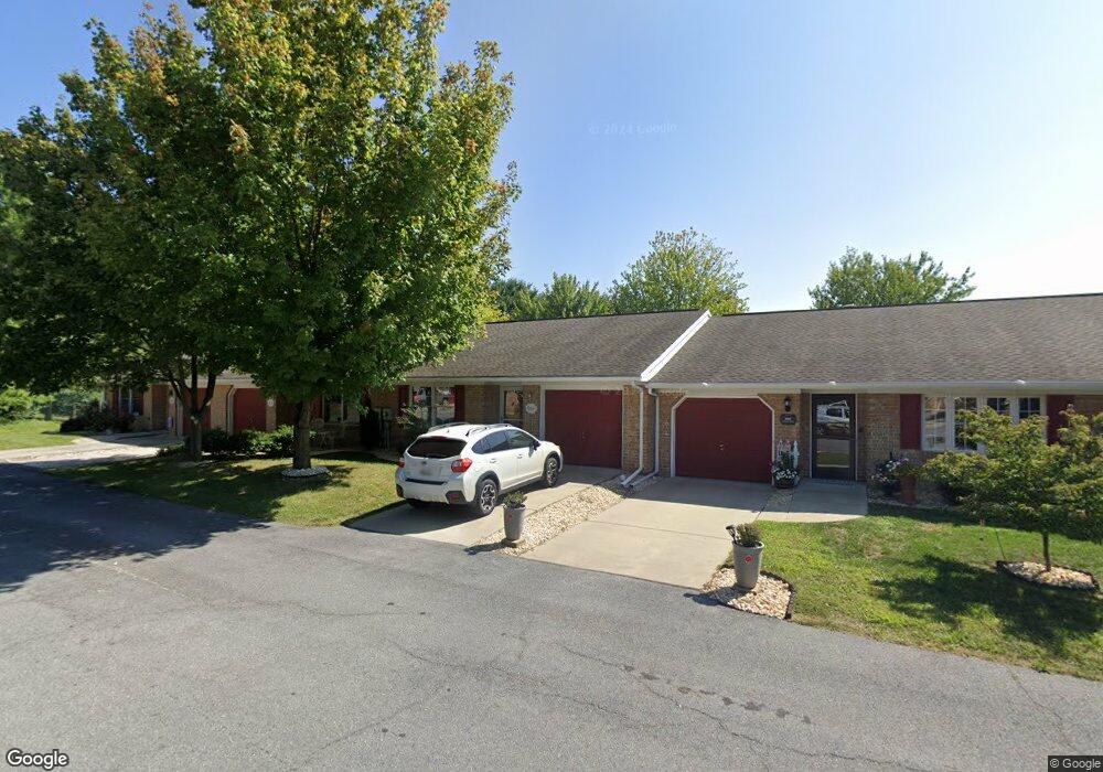 904 W Irvin Ave, Hagerstown, MD 21742 - photo 1