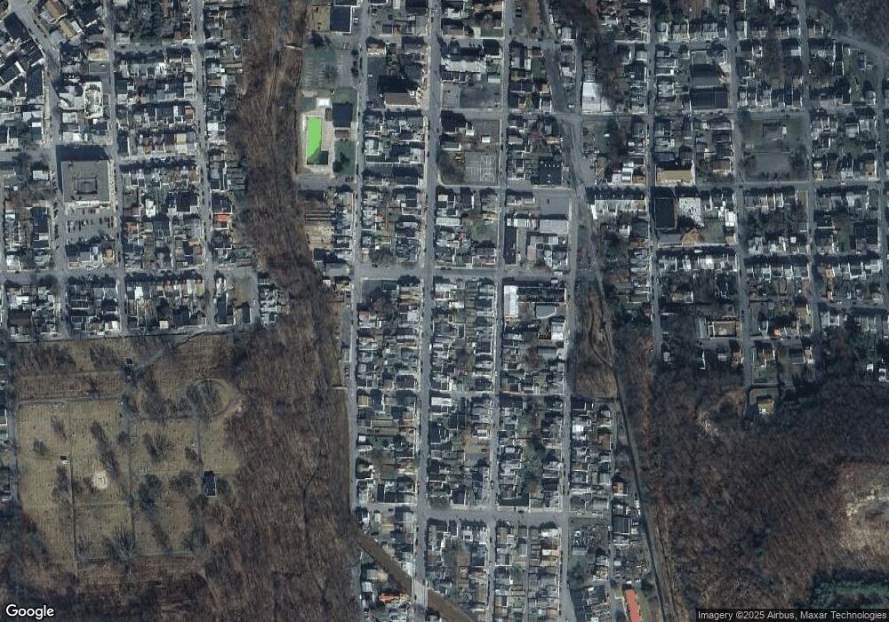 15 S Shamokin St, Shamokin, PA 17872 - photo 1