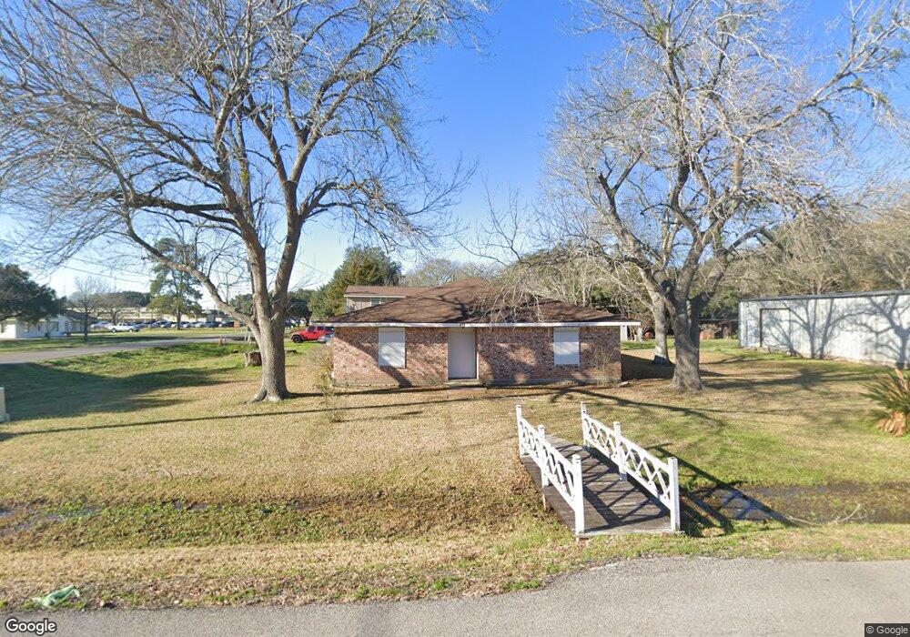 412 S 3rd St, Beasley, TX 77417 - photo 1