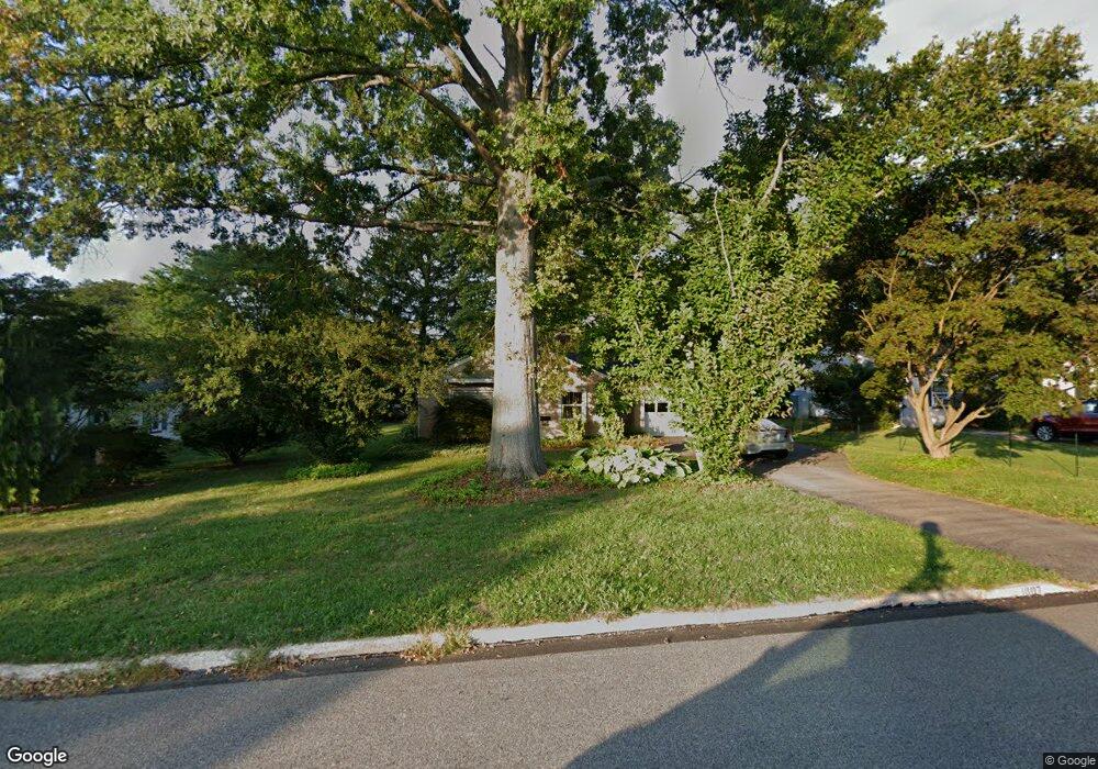 1007 Hunters Ln, Oreland, PA 19075 - photo 1