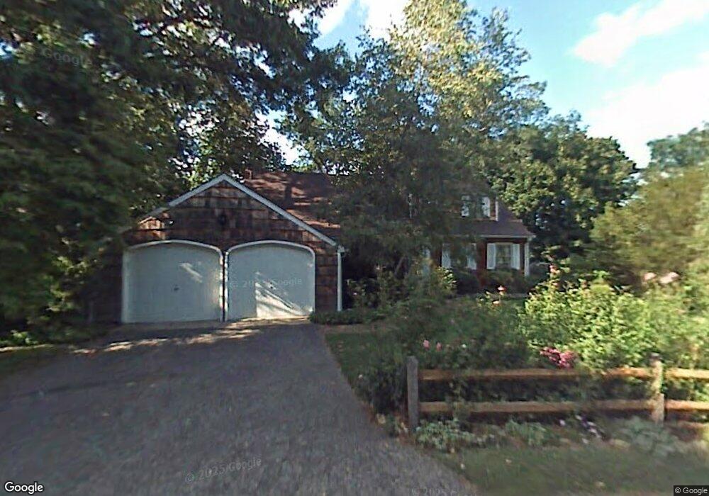 51 E Loop Rd, Staten Island, NY 10304 - photo 1