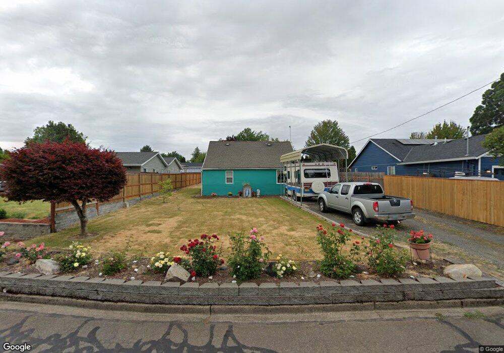 708 Hulet Ln, Newberg, OR 97132 - photo 1