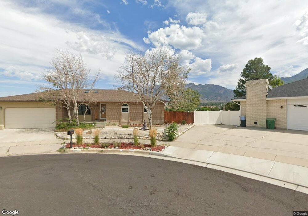 1953 E Brady Creek Ct, Sandy, UT 84093 - photo 1