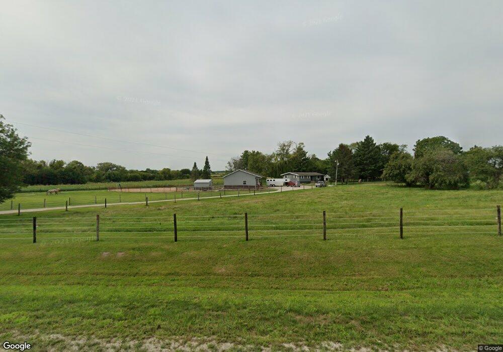 4228 N Center Point Rd, Center Point, IA 52213 - photo 1