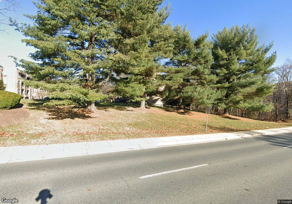 437 Christopher Ave, Gaithersburg, MD 20879 - photo 1