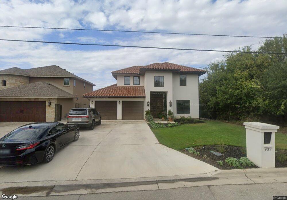 937 River Terrace unit 2, New Braunfels, TX 78130 - photo 1