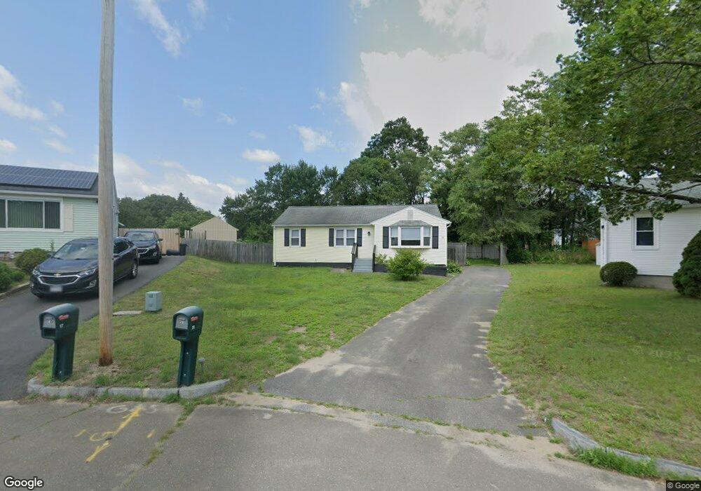 28 Bog Hollow Rd unit 1, Springfield, MA 01109 - photo 1