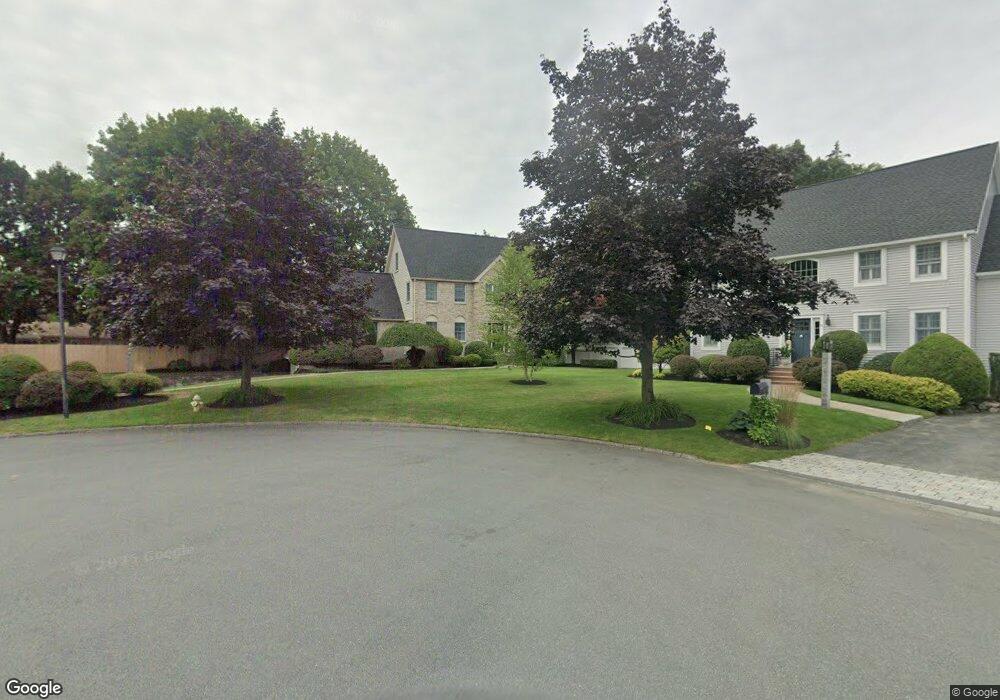 8 Ellerton Ln, Danvers, MA 01923 - photo 1