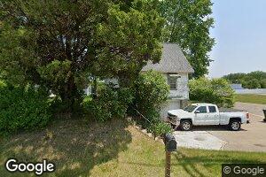 384 20th St N, Springfield, MI 49037