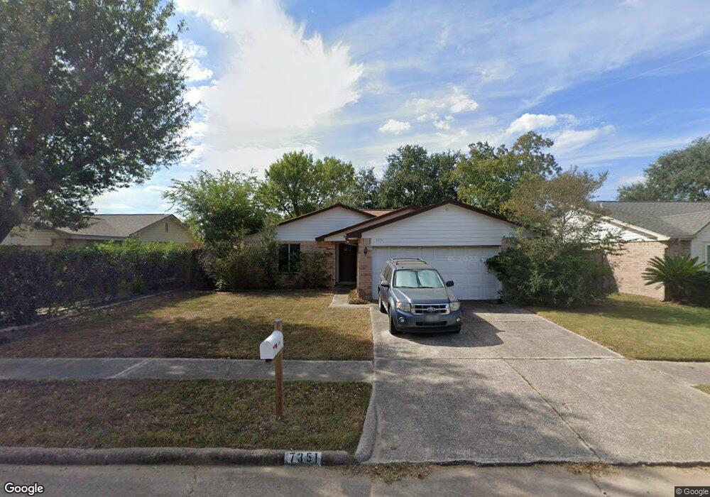7351 Stone Pine Ln, Houston, TX 77041 - photo 1