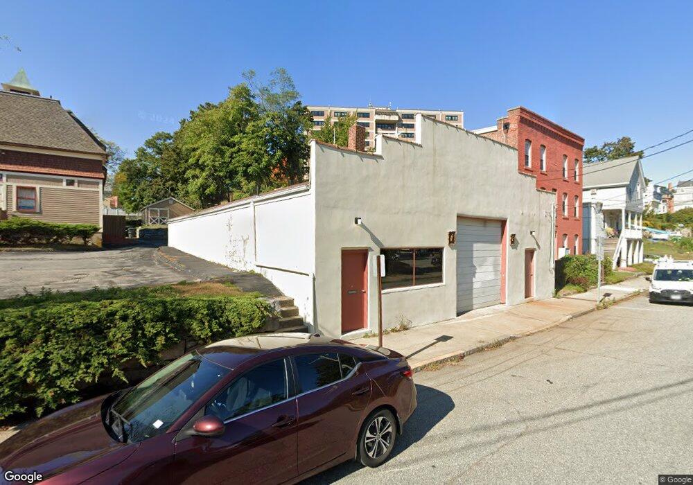 37 Cottage St, New London, CT 06320 - photo 1