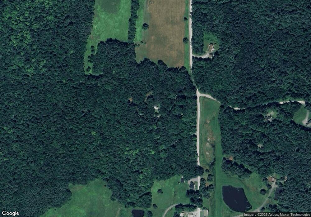 676 E Hill Rd, Ludlow, VT 05149 - photo 1