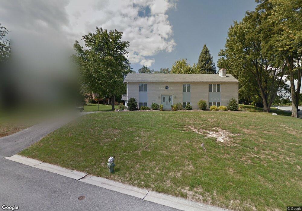 10802 Donelson Dr, Williamsport, MD 21795 - photo 1