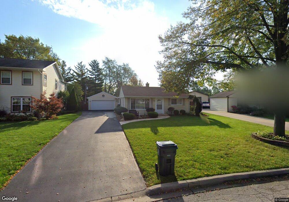 2904 Oriole Ln, Rolling Meadows, IL 60008 - photo 1